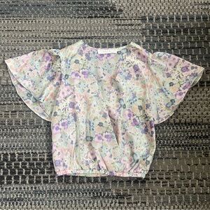 ASTR The Label Blue and Purple Floral Short Sleeve Top, Blouse, Size Extra Small